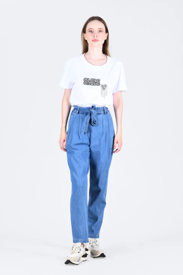 Beyaz Nakışlı T-Shirt - QB168